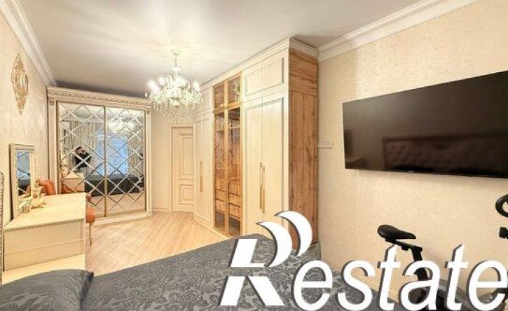 2-комн квартира улица Кирова - улица Тлостанова, 32,  д. 32