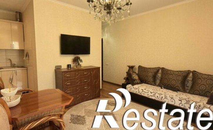 2-комн квартира улица Беровых, 70,  д. 70
