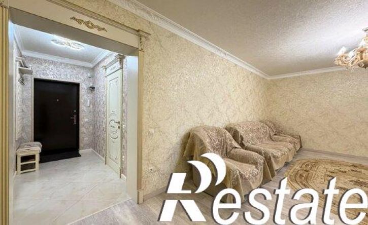 2-комн квартира улица Калмыкова, 235А,  д. 235А