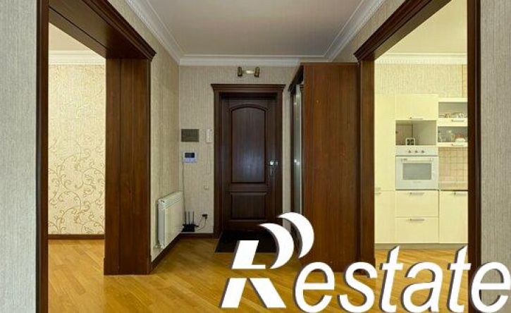 3-комн квартира улица Тарчокова, 19Б,  д. 19Б