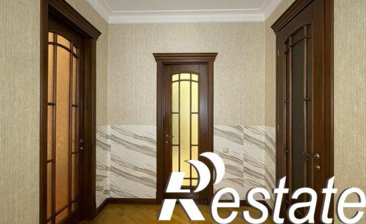 3-комн квартира улица Тарчокова, 19Б,  д. 19Б