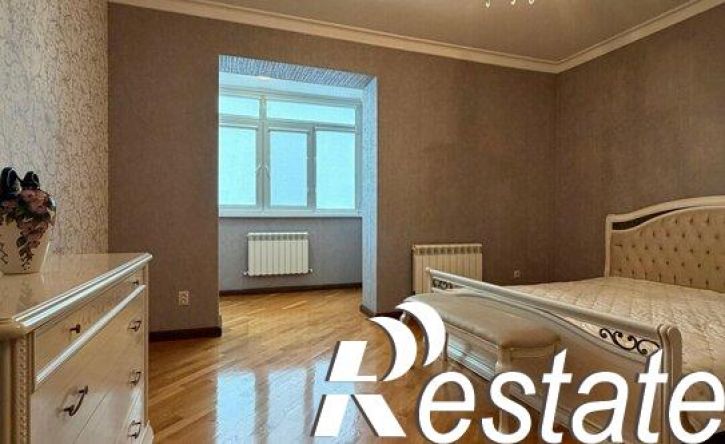 3-комн квартира улица Тарчокова, 19Б,  д. 19Б