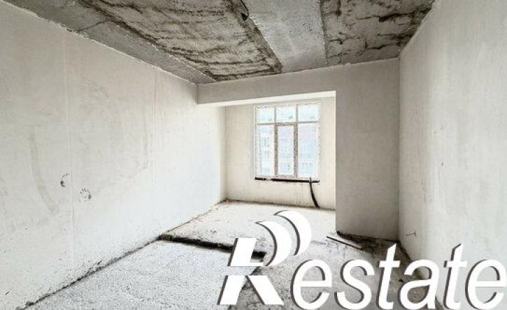 3-комн квартира улица Кирова - улица Тлостанова, 28Б,  д. 28Б