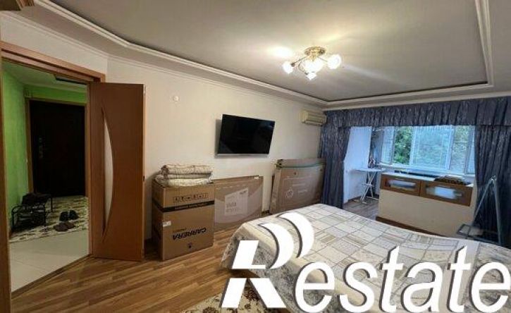 3-комн квартира улица Ватутина, 10,  д. 10