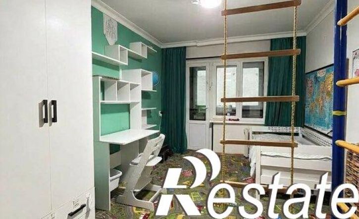 3-комн квартира улица Идарова, 56Б,  д. 56Б