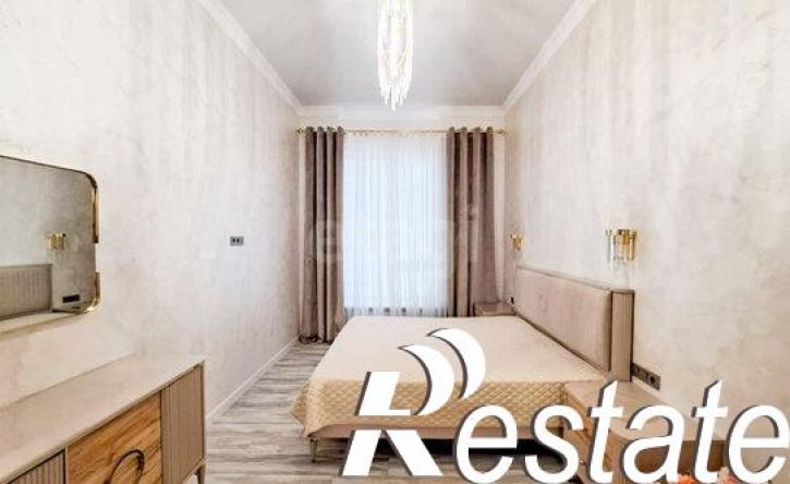3-комн квартира улица Кирова - улица Тлостанова, 32,  д. 32