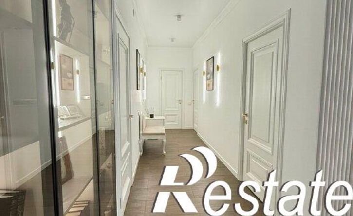 3-комн квартира улица Атажукина, 10Б,  д. 10Б
