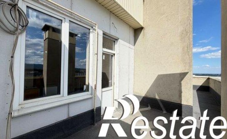 3-комн квартира улица Калмыкова, 235А,  д. 235А