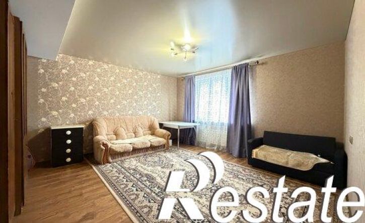 3-комн квартира улица Хмельницкого, 39,  д. 39