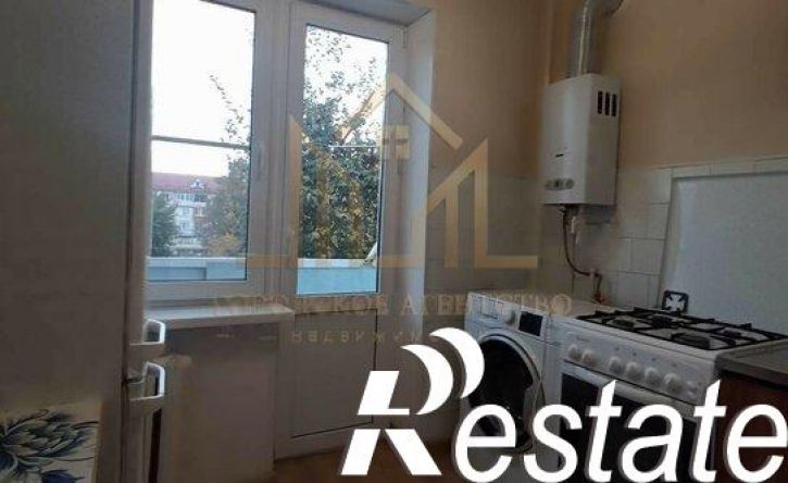 3-комн квартира улица Ватутина, 1,  д. 1