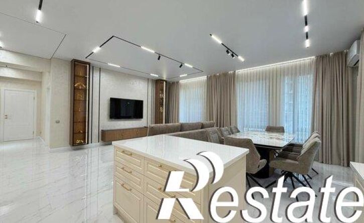 4-комн квартира улица Тамазова, 1,  д. 1