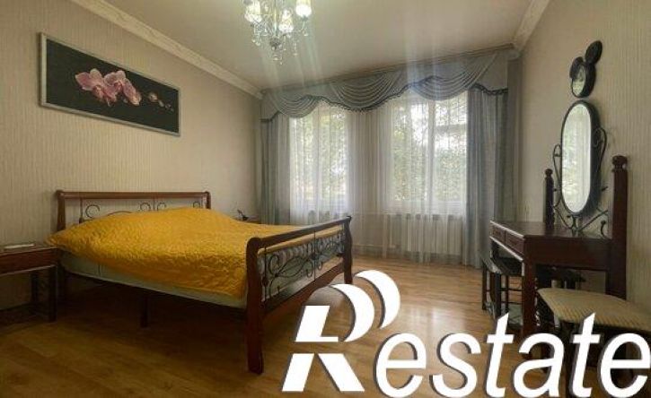 3-комн квартира улица Ахохова, 137,  д. 137