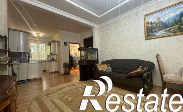 3-комн квартира улица Ахохова, 137,  д. 137