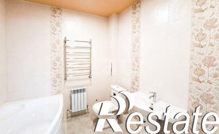 4-комн квартира улица Тарчокова, 27,  д. 27
