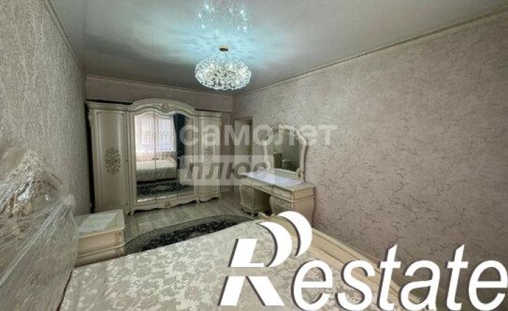 3-комн квартира улица Шарданова, 48 к2,  д. 48 к2