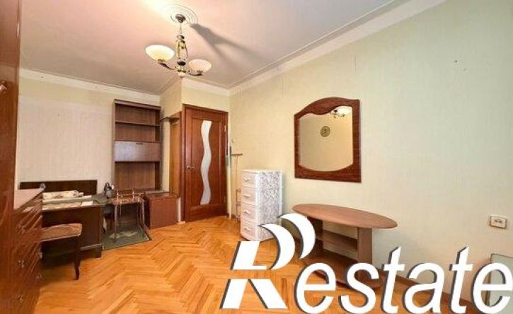 2-комн квартира проспект Кулиева, 21,  д. 21