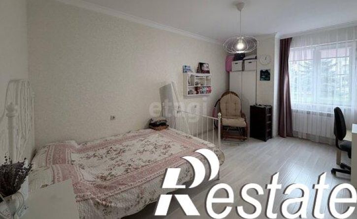 3-комн квартира улица Тарчокова, 27,  д. 27