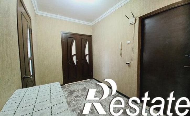 2-комн квартира улица Калинина, 250А,  д. 250А