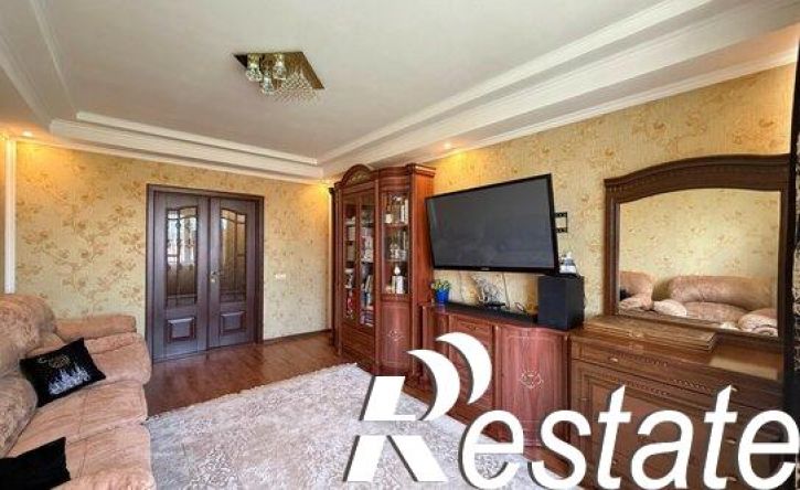 4-комн квартира улица Тарчокова, 58,  д. 58