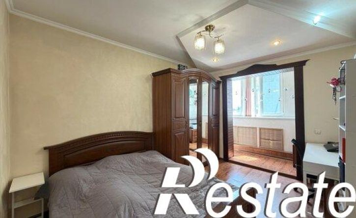 4-комн квартира улица Тарчокова, 58,  д. 58