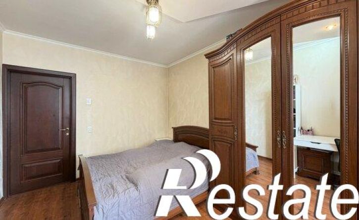 4-комн квартира улица Тарчокова, 58,  д. 58